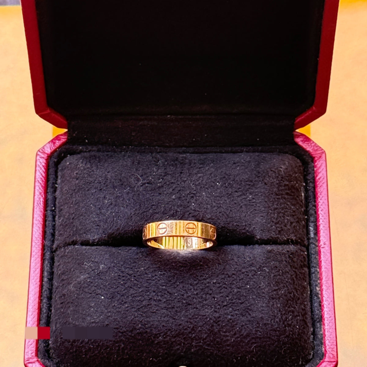 Cartier - Love - Yellow gold - Gold - (49)
