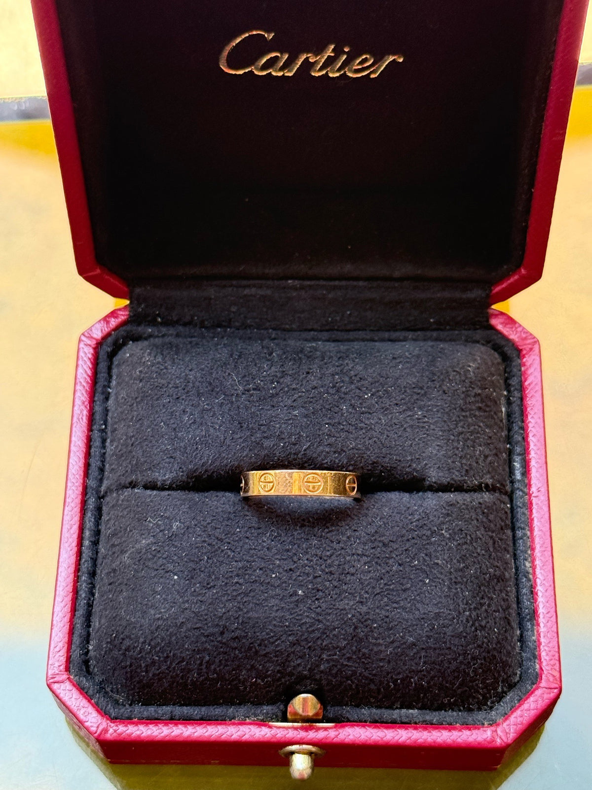 Cartier - Love - Yellow gold - Gold - (49)