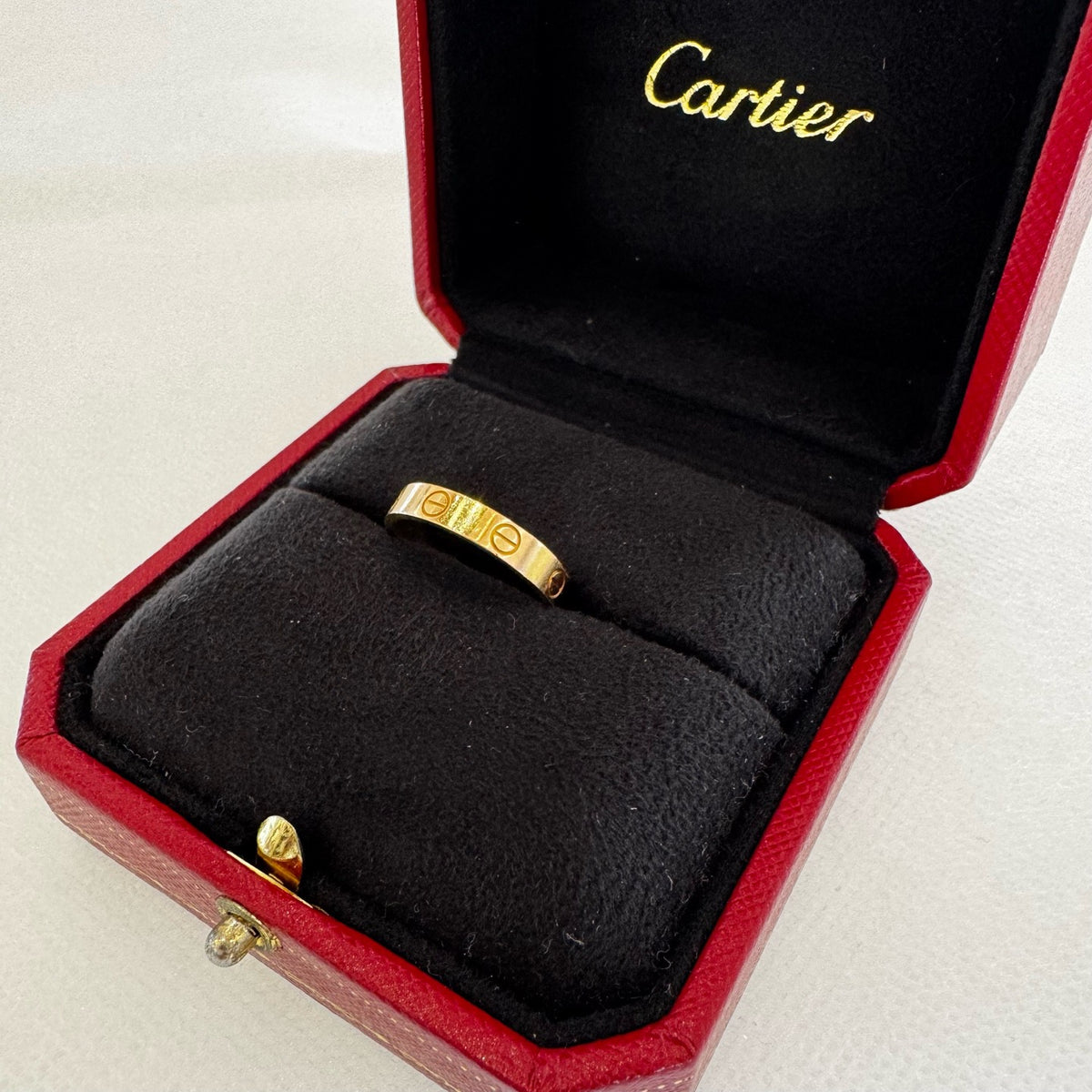 Cartier - Love - Yellow gold - Gold - (54)