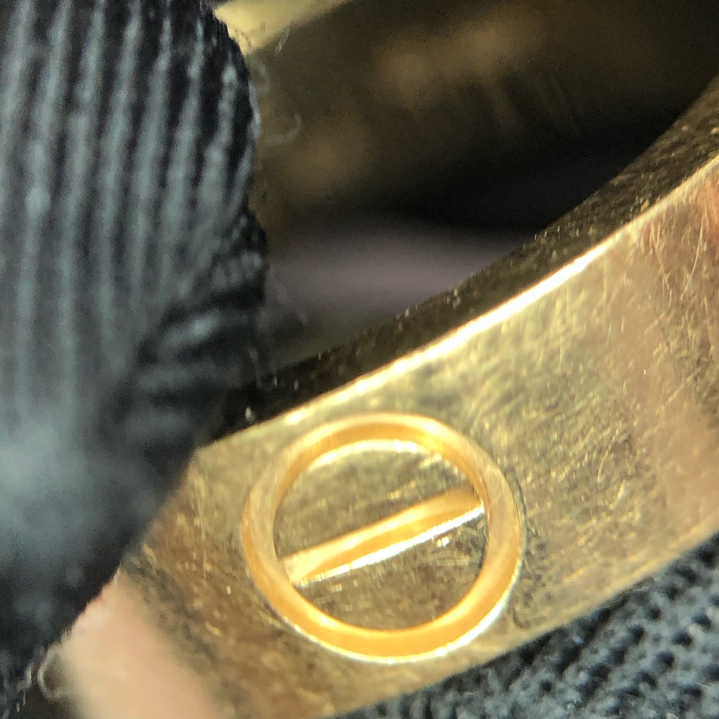 Cartier - Love - Yellow gold - Gold - (55)