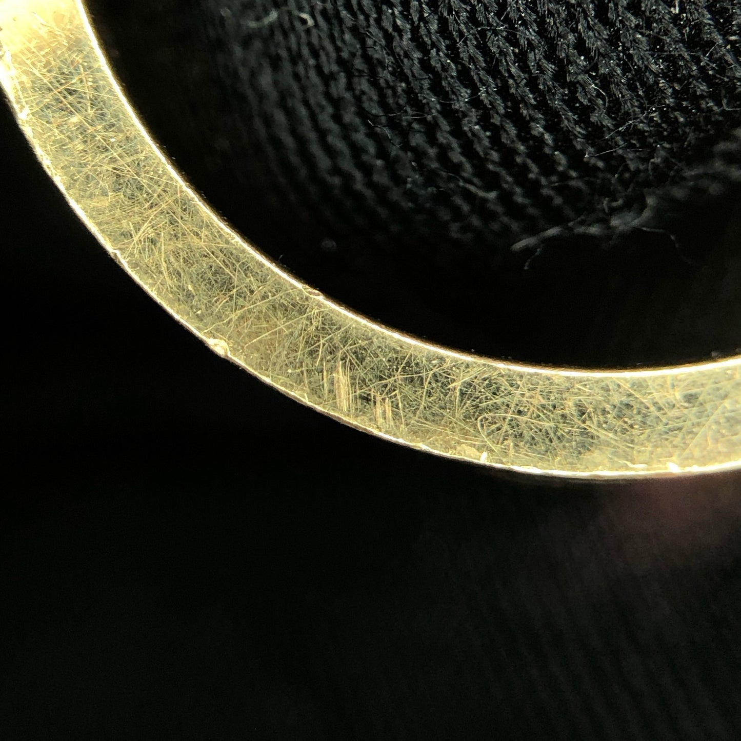 Cartier - Love - Yellow gold - Gold - (55)