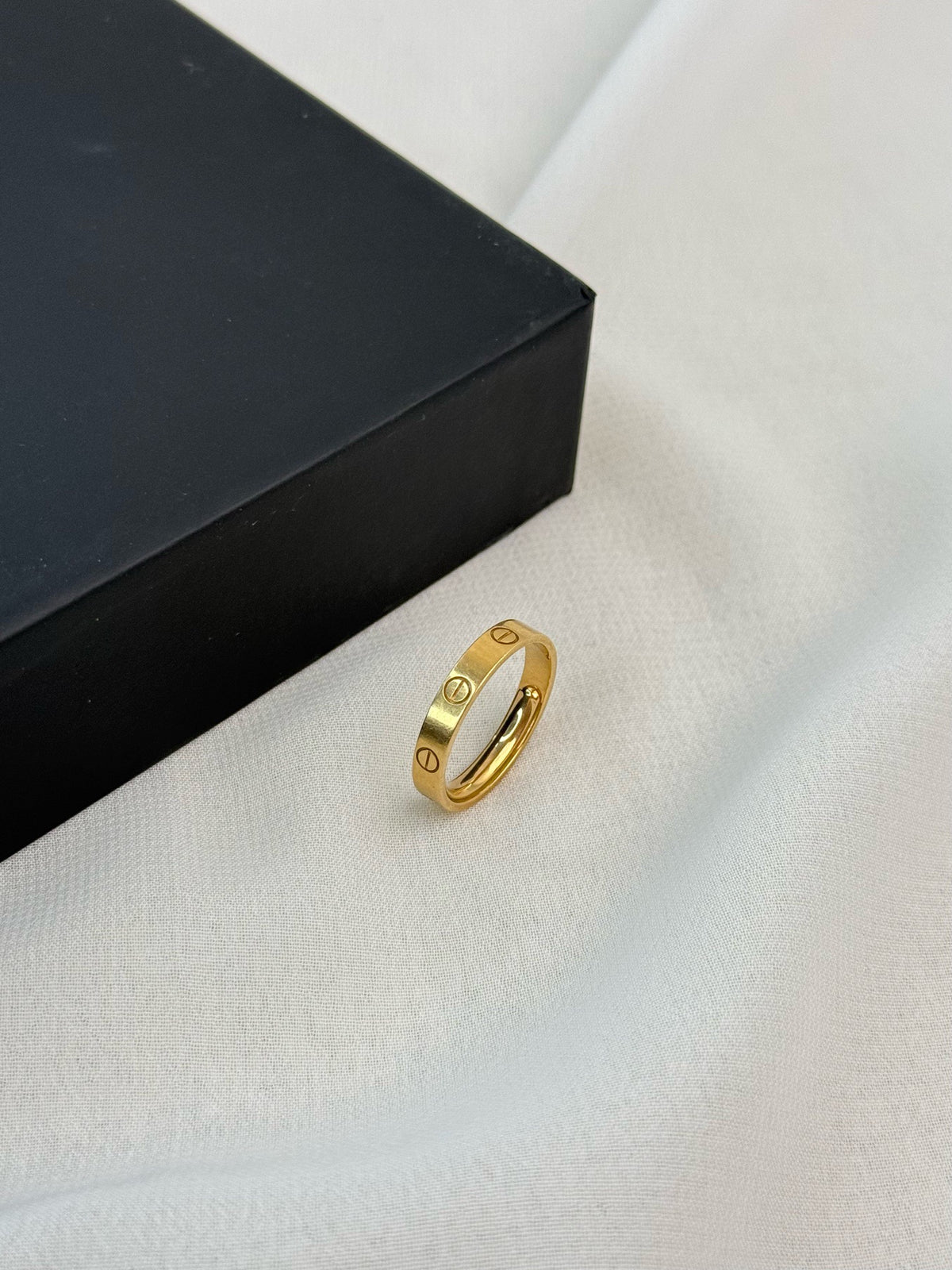 Cartier - Love - Yellow gold - Gold - (56)