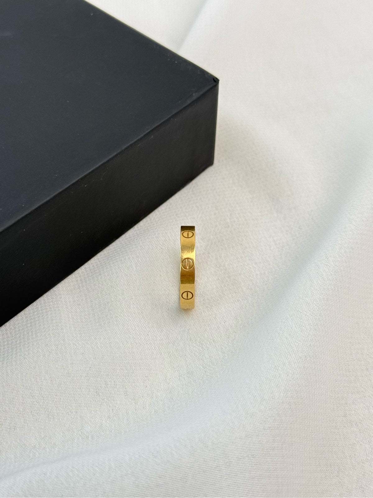 Cartier - Love - Yellow gold - Gold - (56)