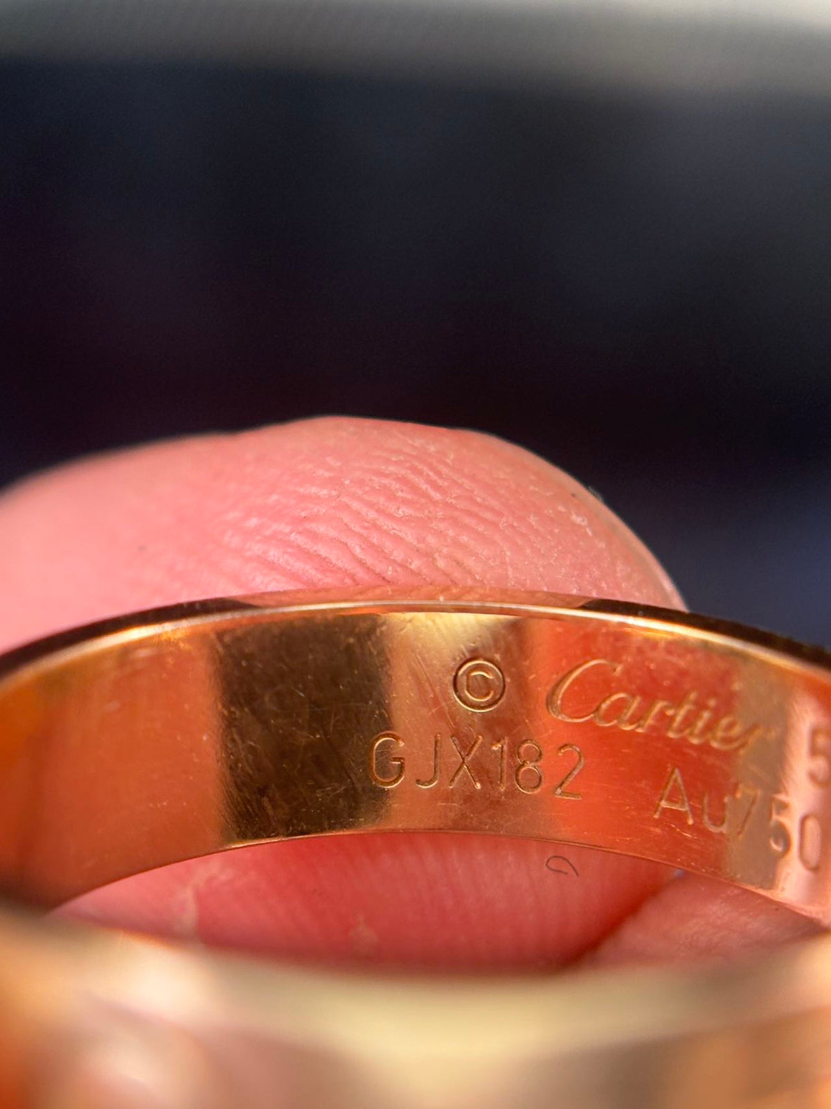 Cartier - Love - Yellow gold - Gold - (58)