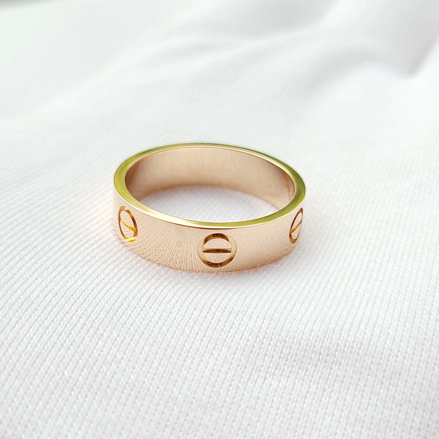 Cartier - Love - Yellow gold - Other - (54)