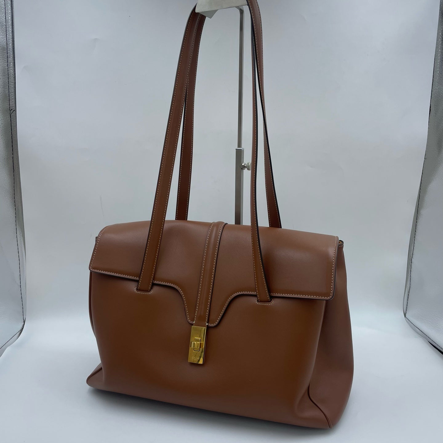Celine - 16 - Leather - Camel - (medium)