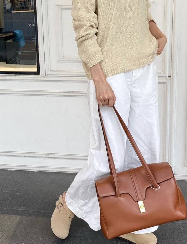 Celine - 16 - Leather - Camel - (medium)
