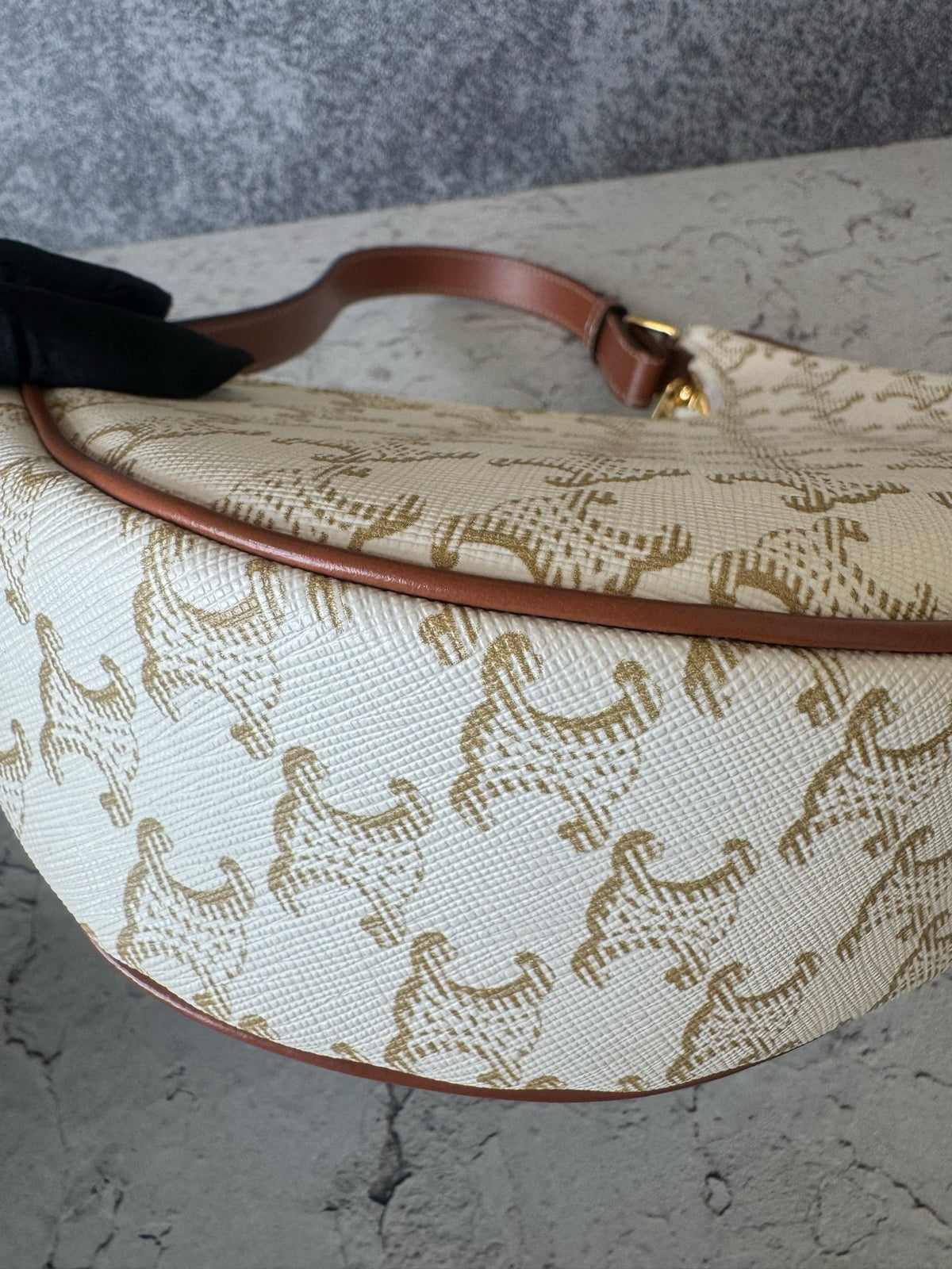 Celine - Ava - Cloth - Beige - (small)