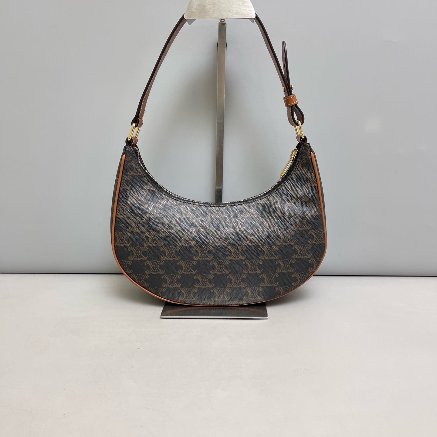 Celine - AVA - Cloth - Brown - (small)