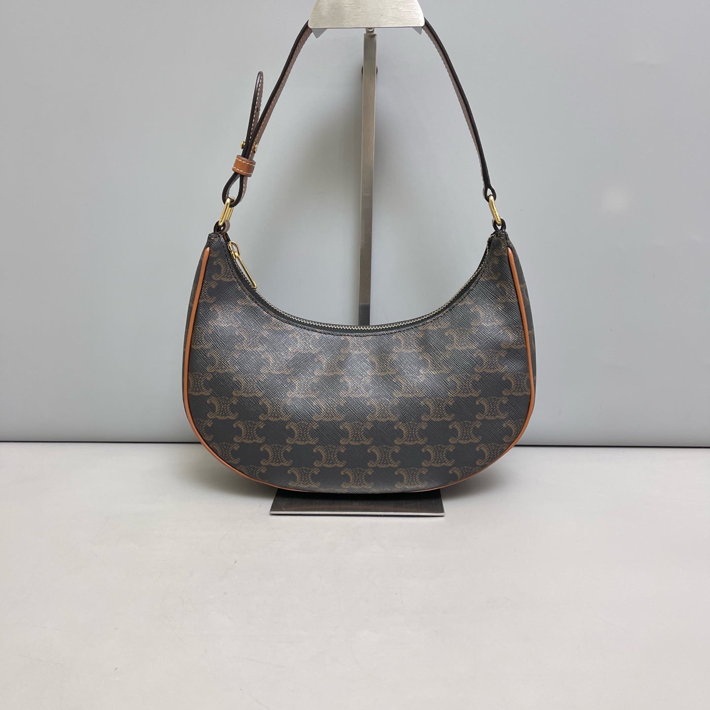 Celine - AVA - Cloth - Brown - (small)