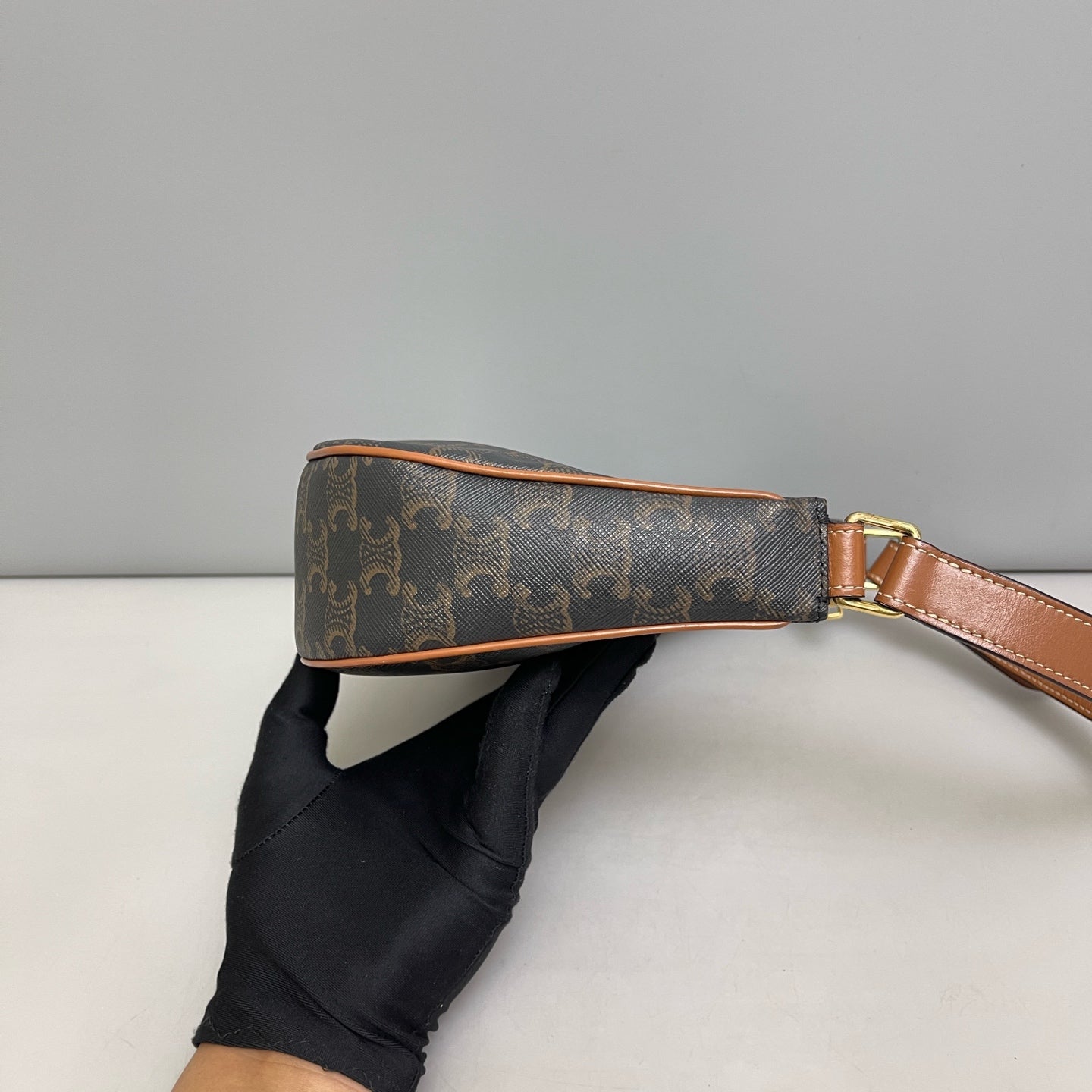 Celine - AVA - Cloth - Brown - (small)