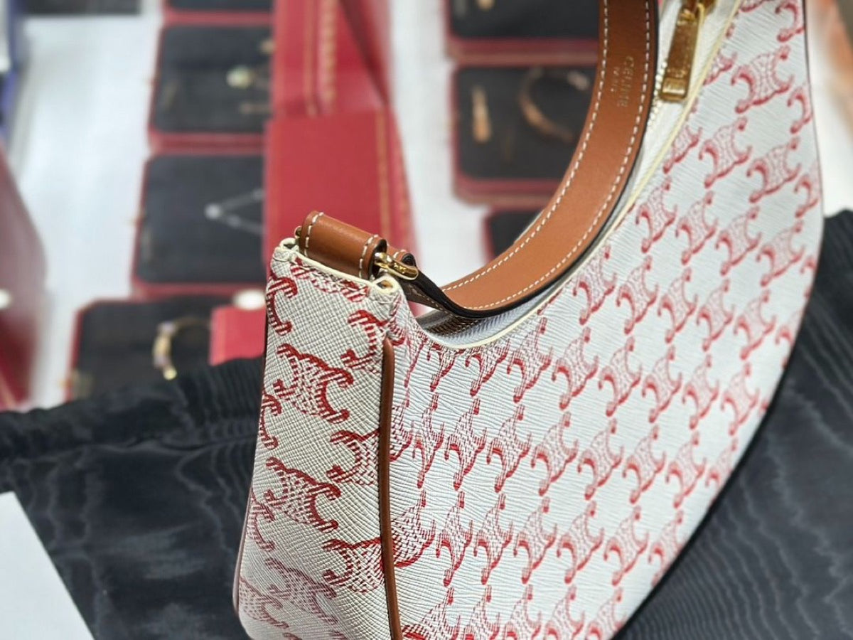 Celine - Ava - Cloth - White