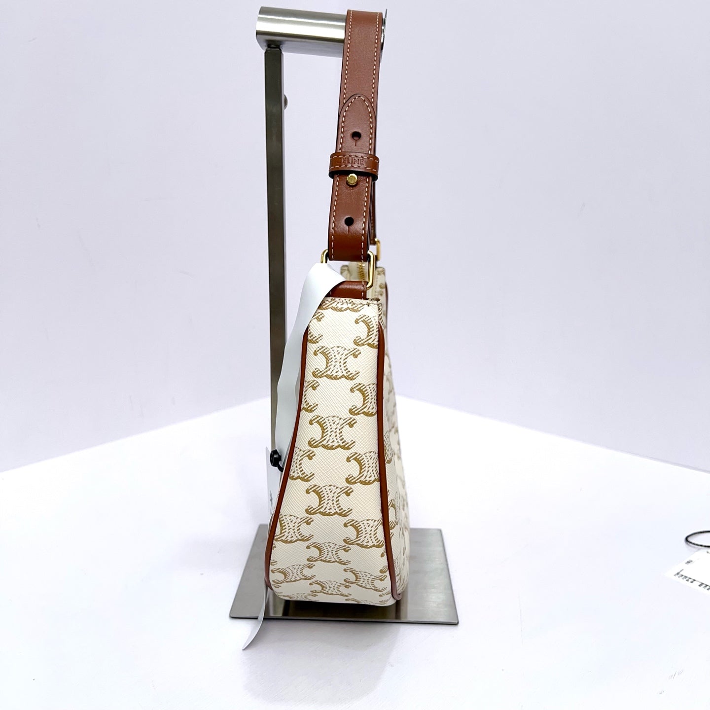 Celine - Ava - Cloth - White - (small)