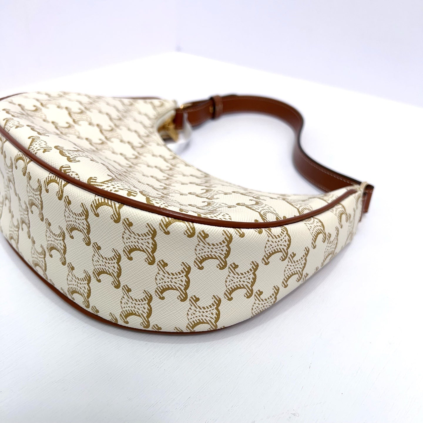 Celine - Ava - Cloth - White - (small)