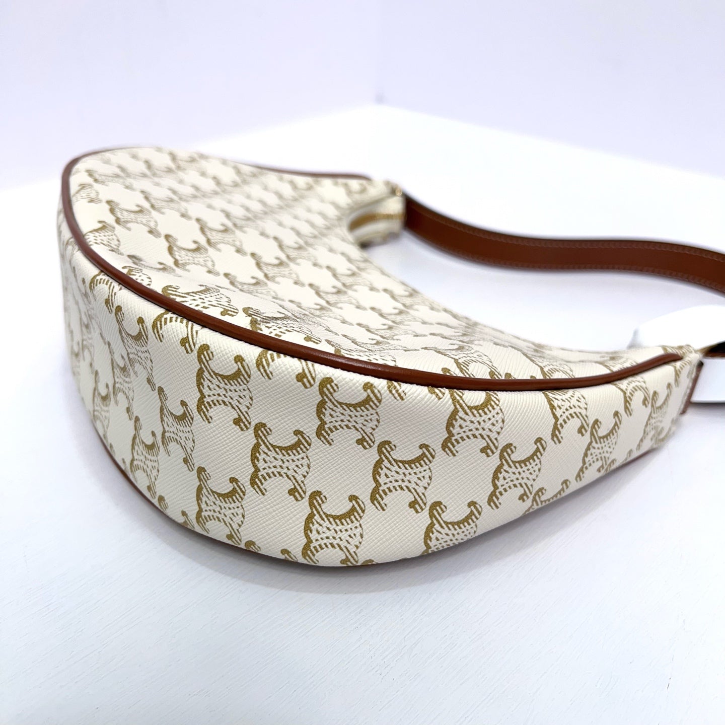 Celine - Ava - Cloth - White - (small)