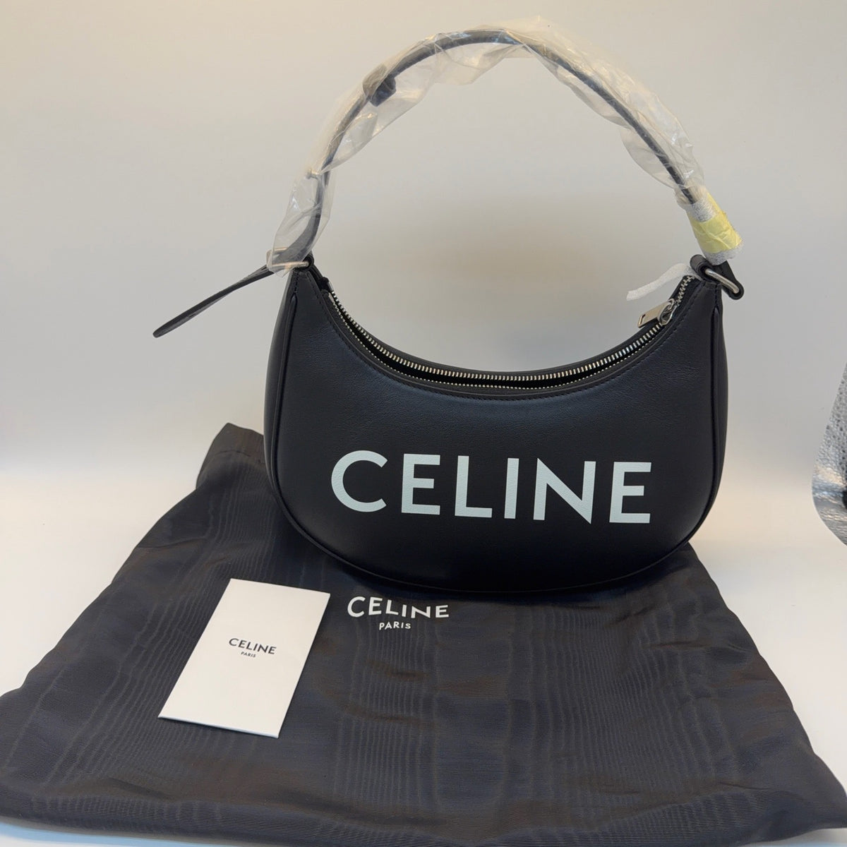 Celine - Ava - Leather - Black