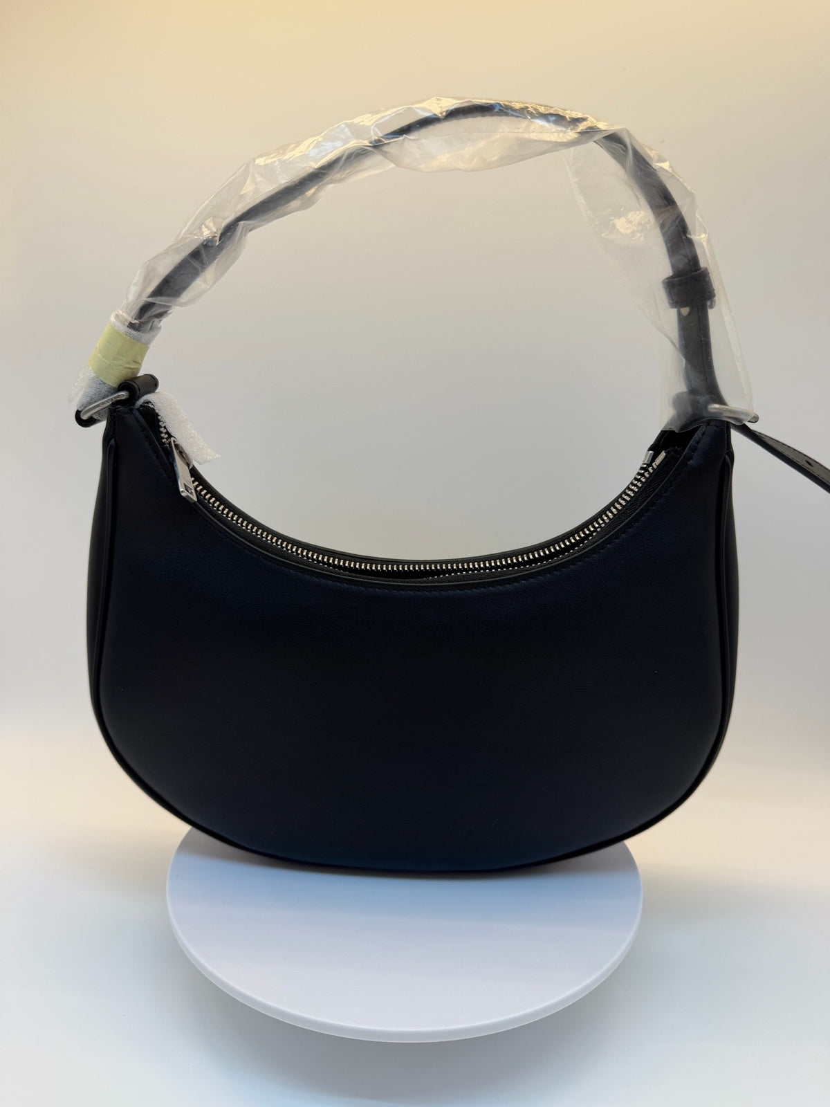 Celine - Ava - Leather - Black