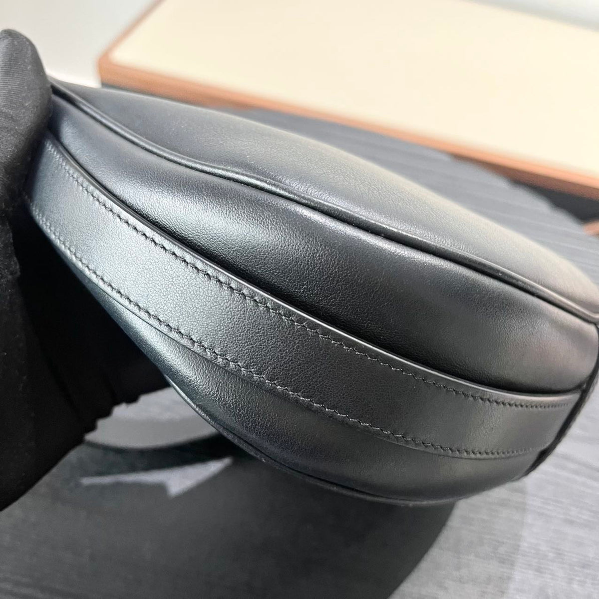 Celine - Ava - Leather - Black