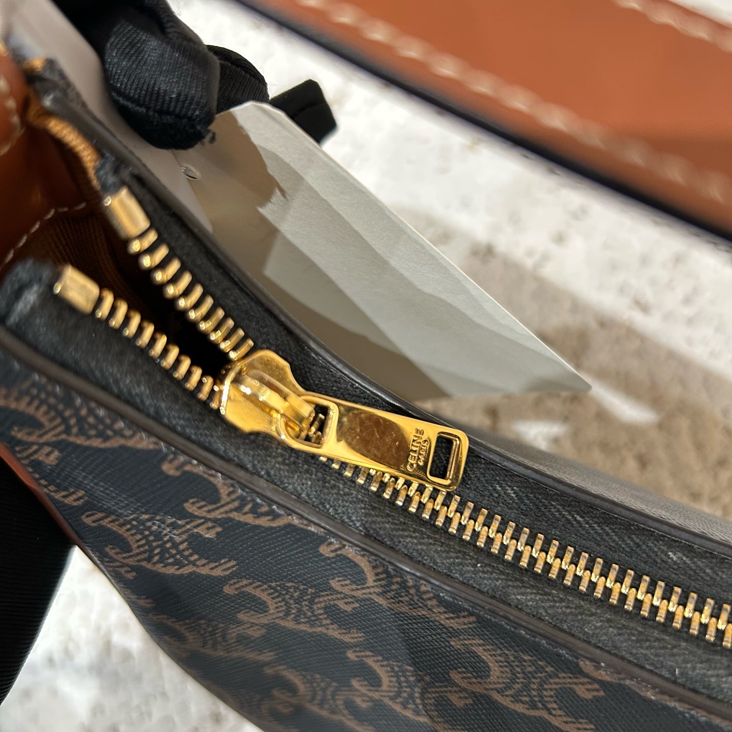 Celine - Ava - Leather - Brown - (small)