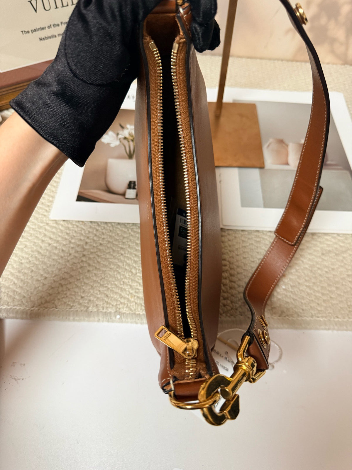 Celine - Ava - Leather - Brown - (small)