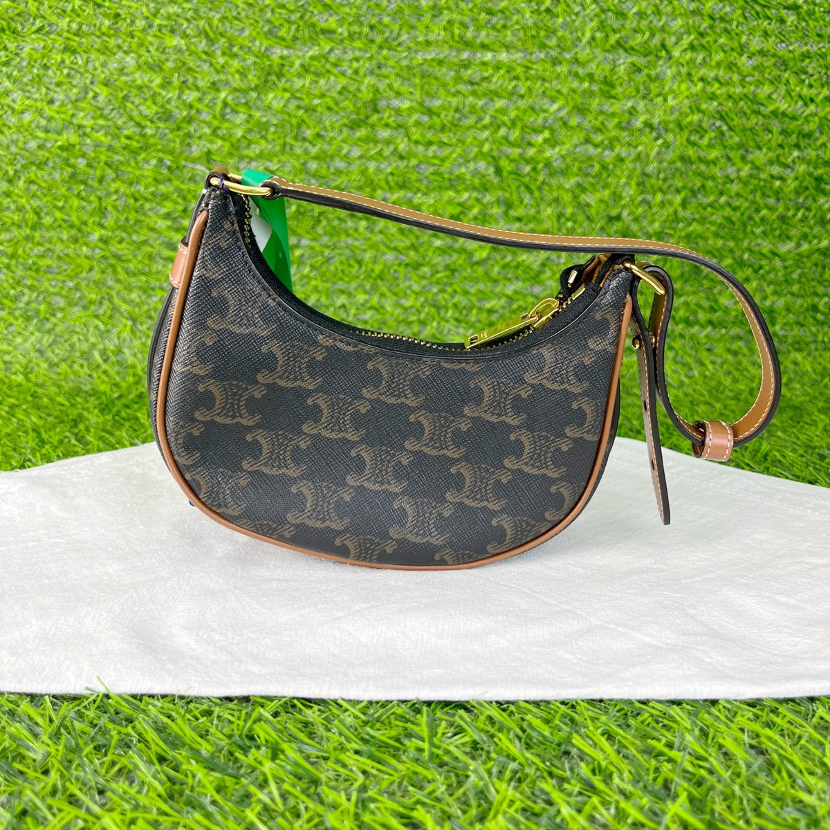 Celine - Ava Mini - Cloth - Black - (Mini)