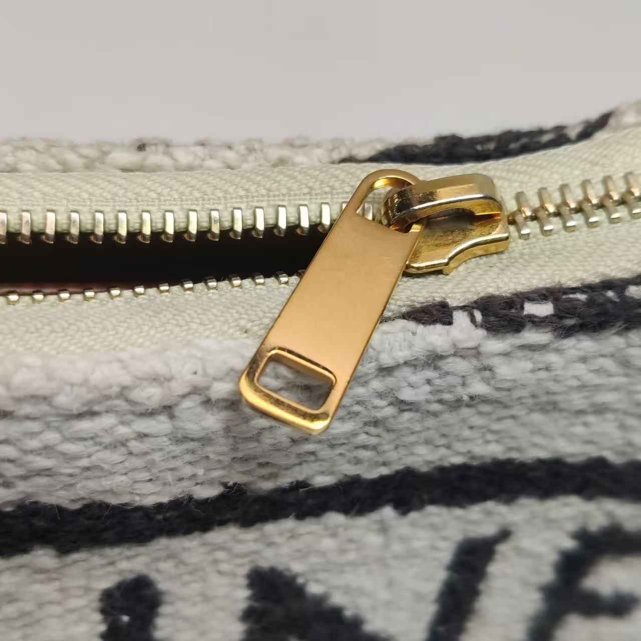 Celine - AVA Shoulder Bag - Knit fabric with leather trim - Beige, Black, and Brown - (Mini)