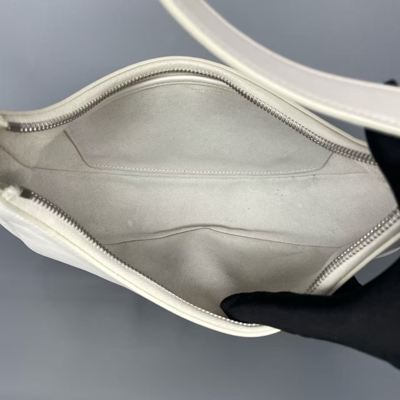 Celine - Ava - Smooth calfskin leather - White - (mini)