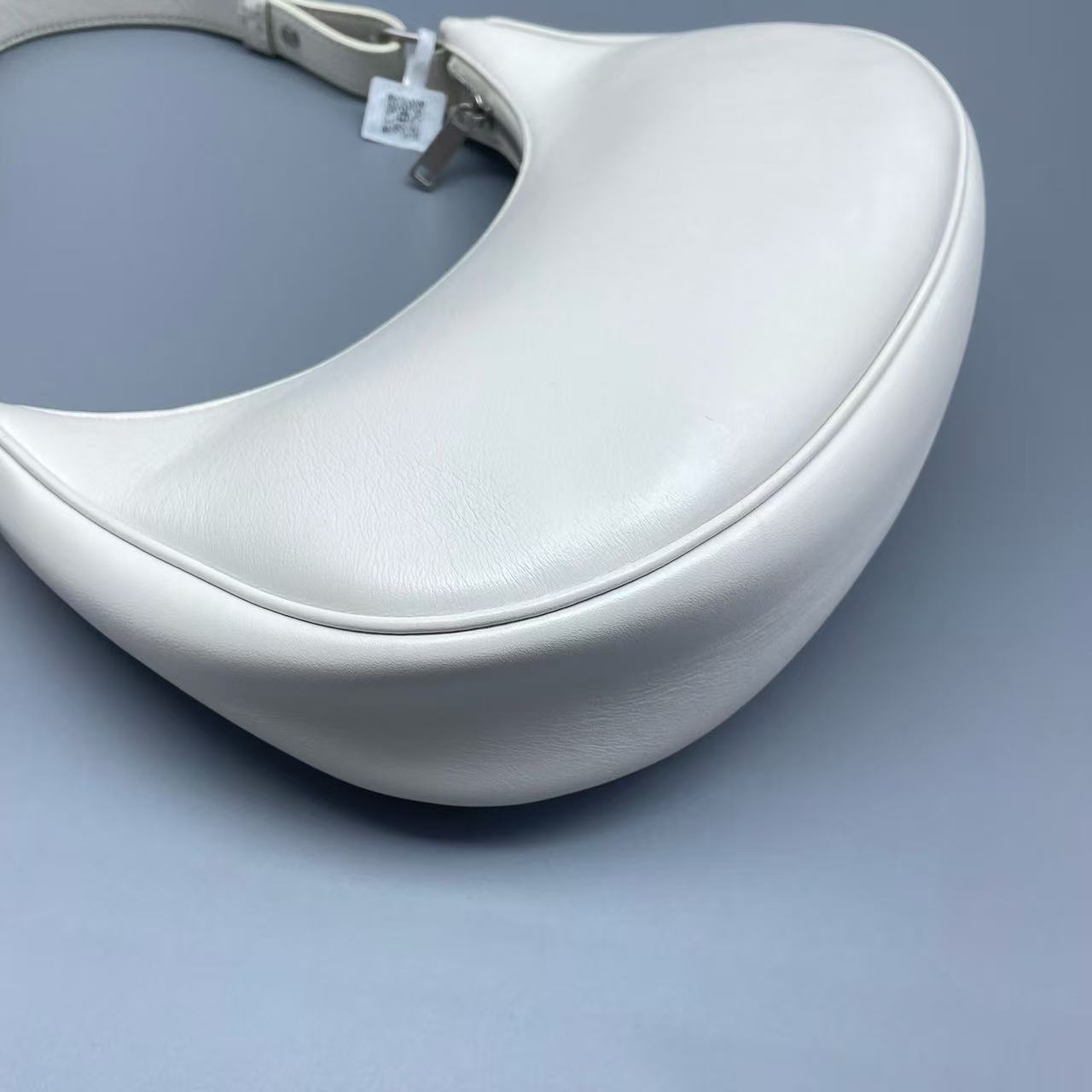 Celine - Ava - Smooth calfskin leather - White - (mini)