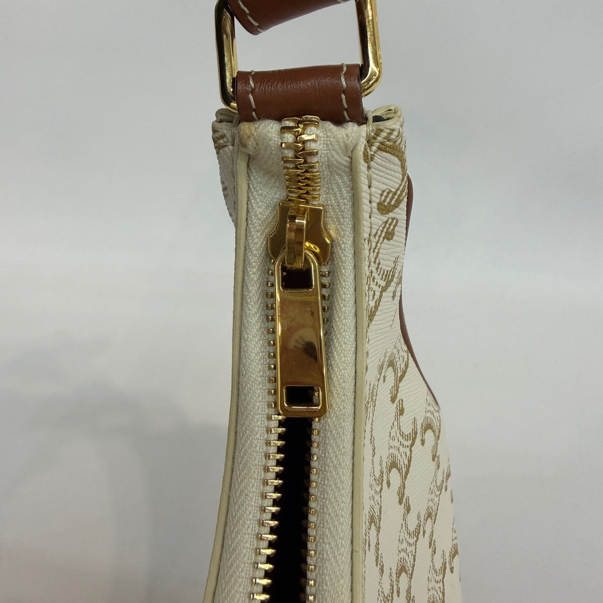 Celine - Ava Triomphe - Cloth - Beige