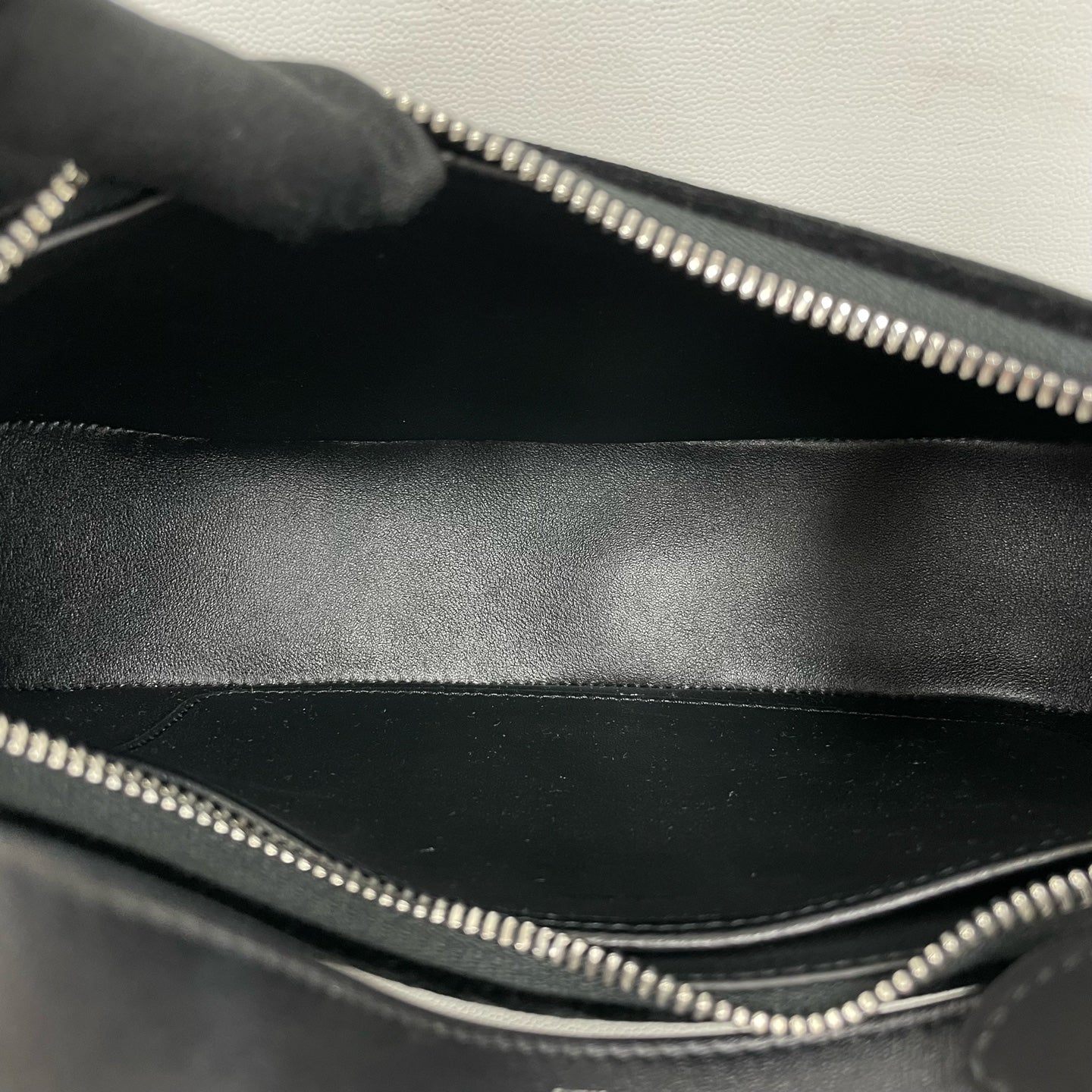 Celine - Ava Triomphe - Velvet - Black - (mini)