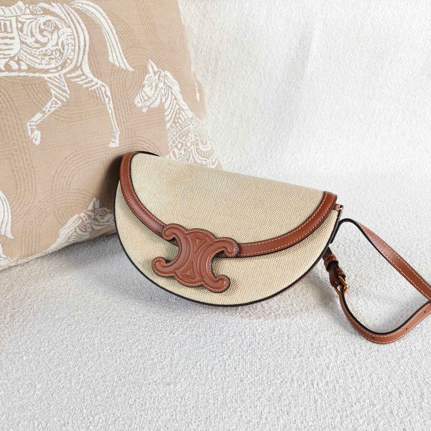 Celine - Basace Triomphe Moon Bag - Canvas and leather - Brown and Beige - (mini)