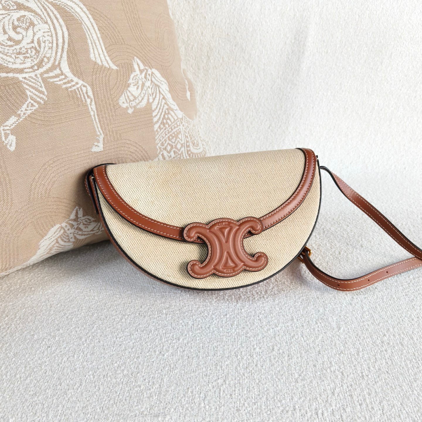 Celine - Basace Triomphe Moon Bag - Canvas and leather - Brown and Beige - (mini)