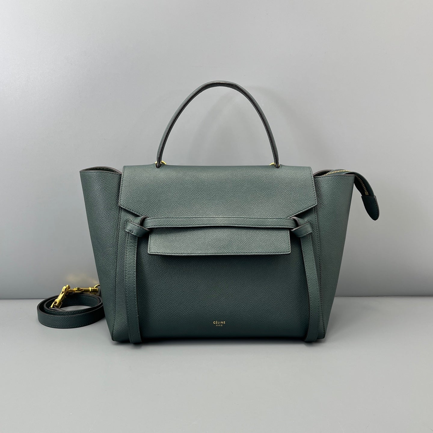 Celine - Belt Bag - Leather - Green
