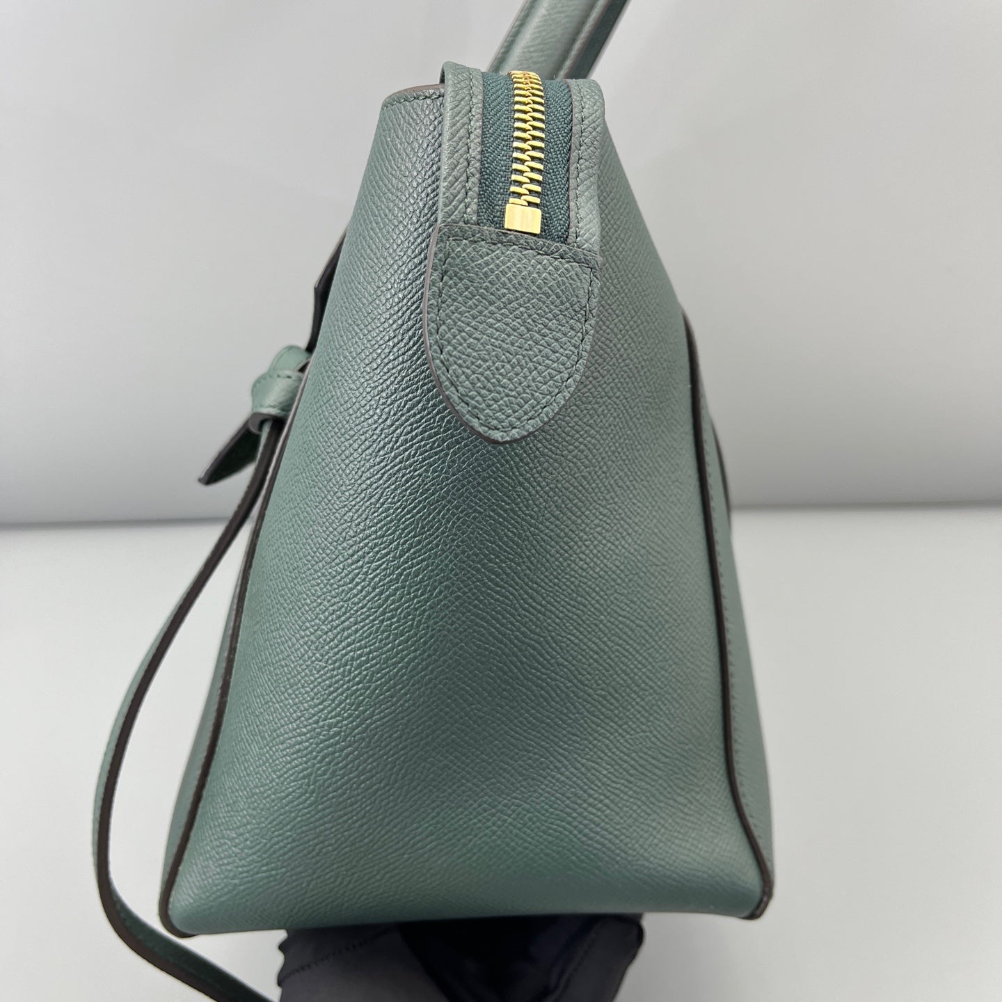 Celine - Belt Bag - Leather - Green