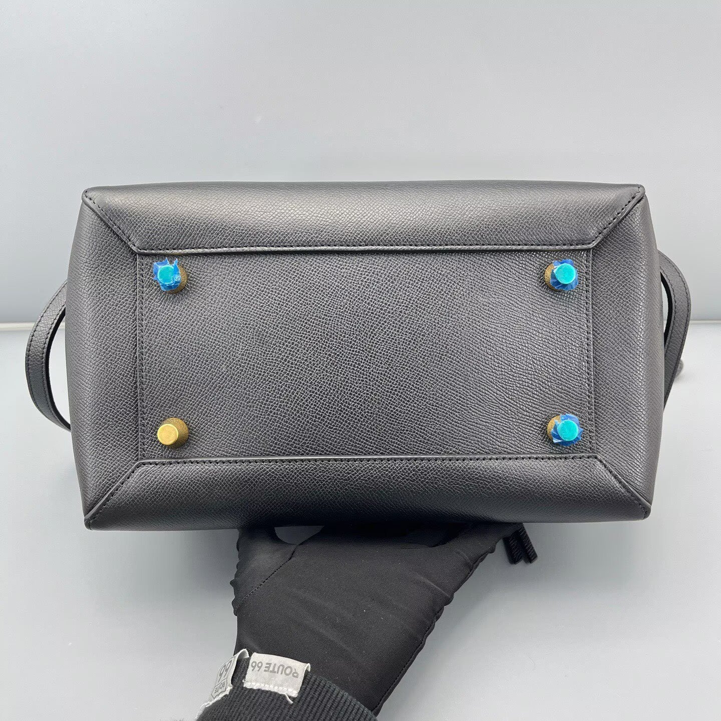 Celine - Belt Bag - Grained calfskin leather - Black - (Medium)