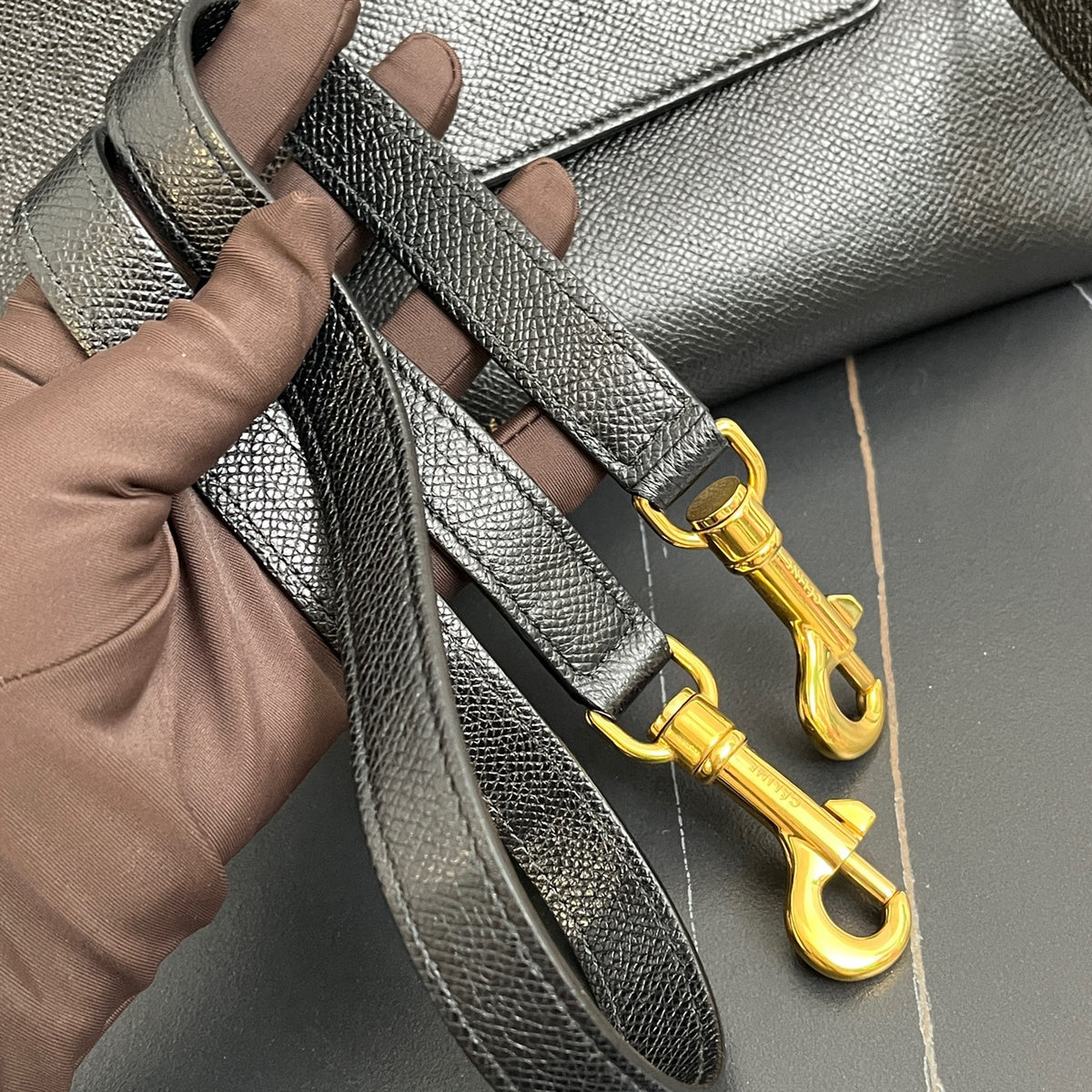 Celine - Belt Bag Large - Leather - Black - (large)