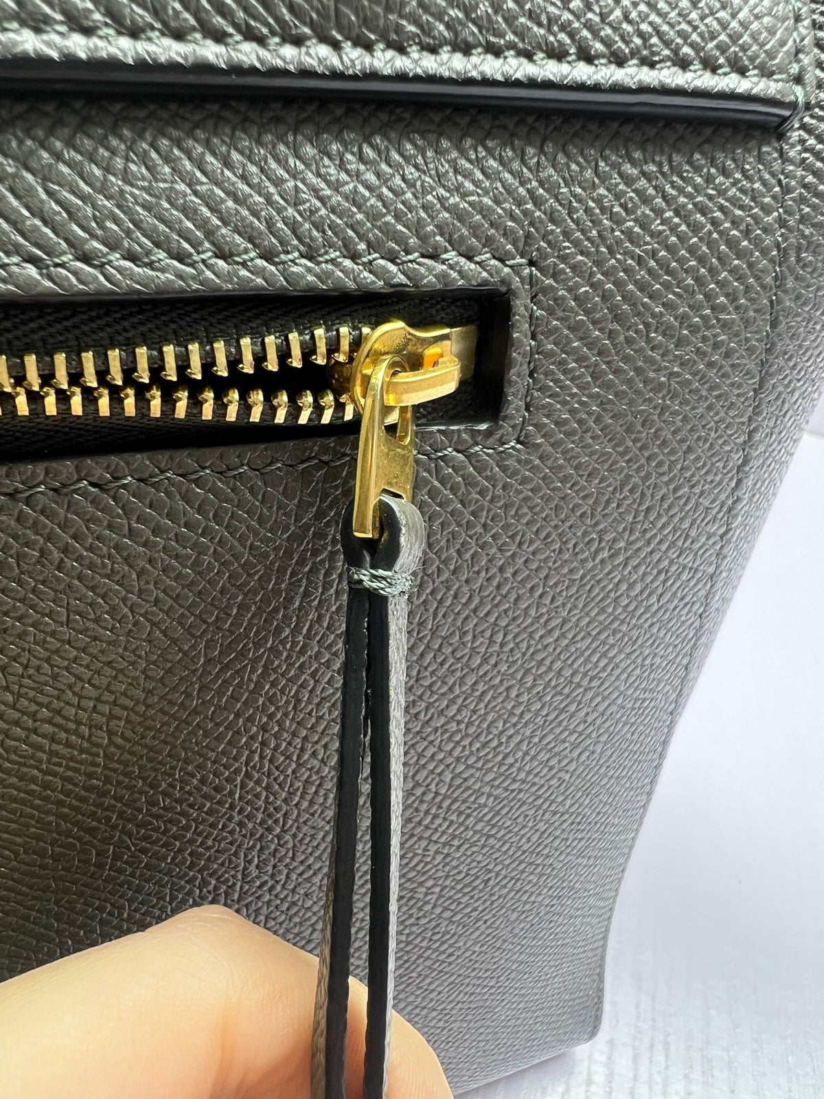 Celine - Belt Bag Large - Leather - Grey - (large)