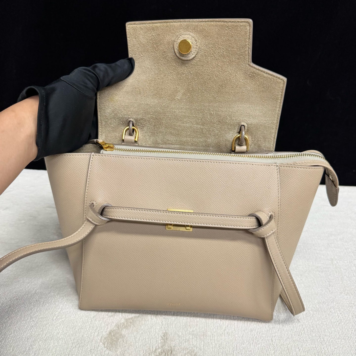 Celine - Belt bag - Leather - Beige - (Micro)