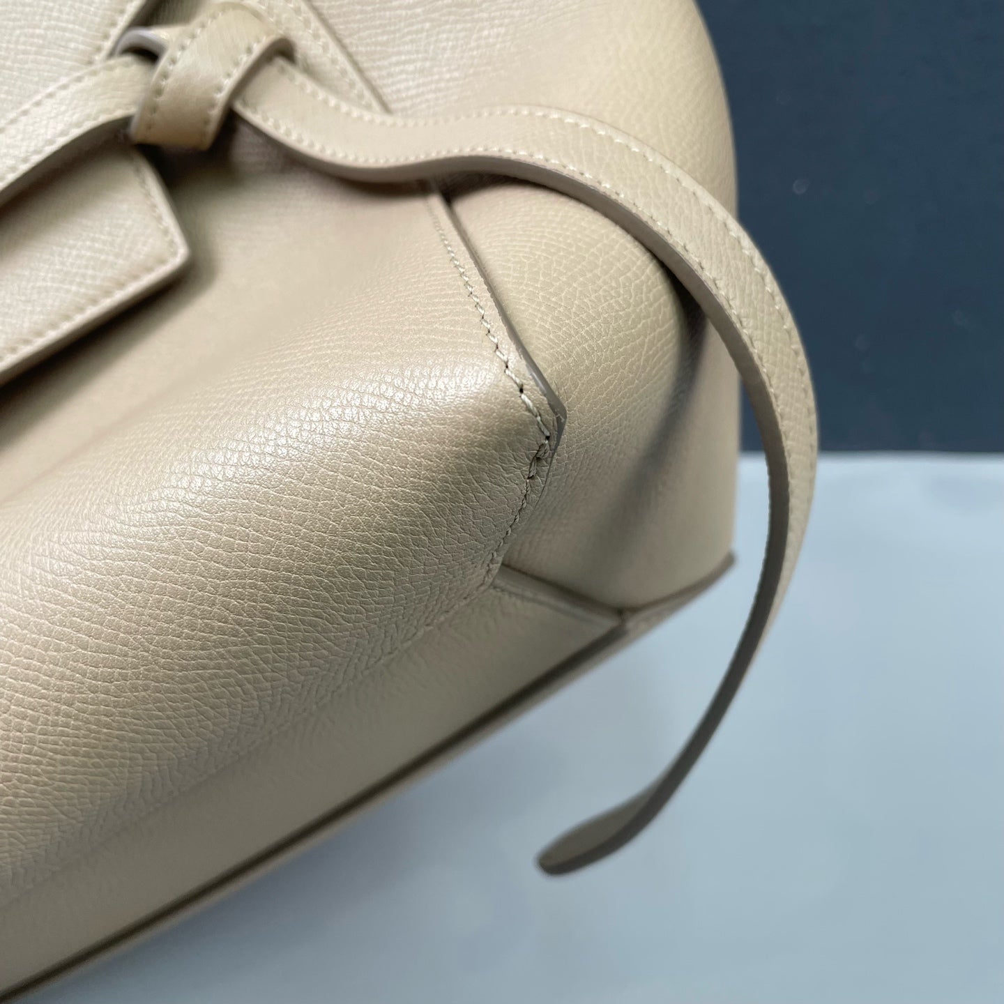 Celine - Belt bag - Leather - Beige - (Micro)