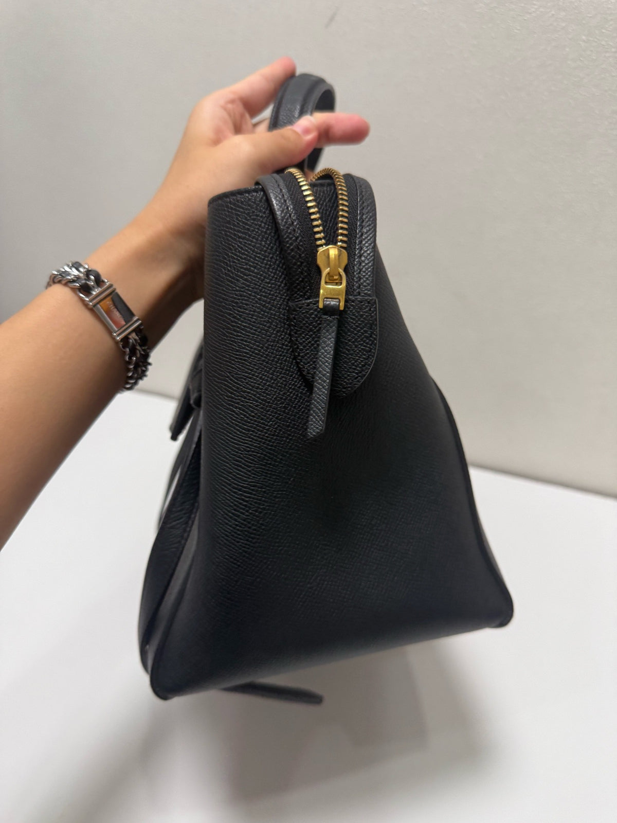 Celine - Belt Bag - Leather - Black - (Large)