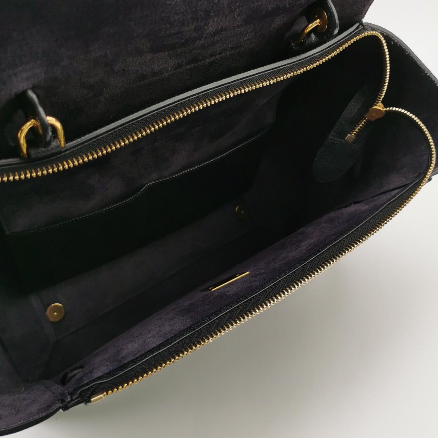 Celine - Belt Bag - Leather - Black - (medium)