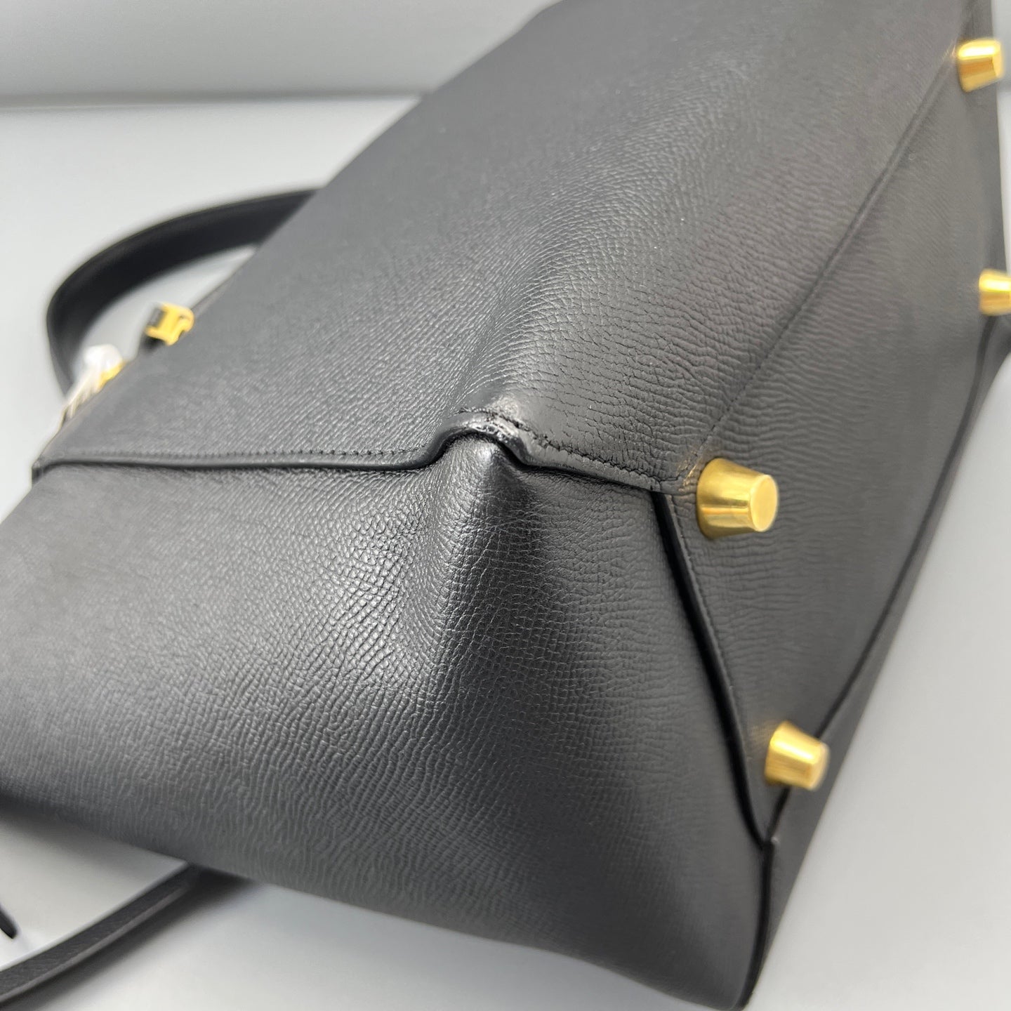 Celine - Belt Bag - Leather - Black - (medium)
