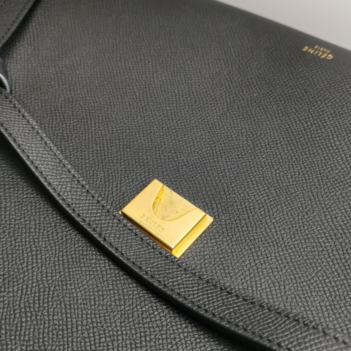 Celine - Belt Bag - Leather - Black - (medium)