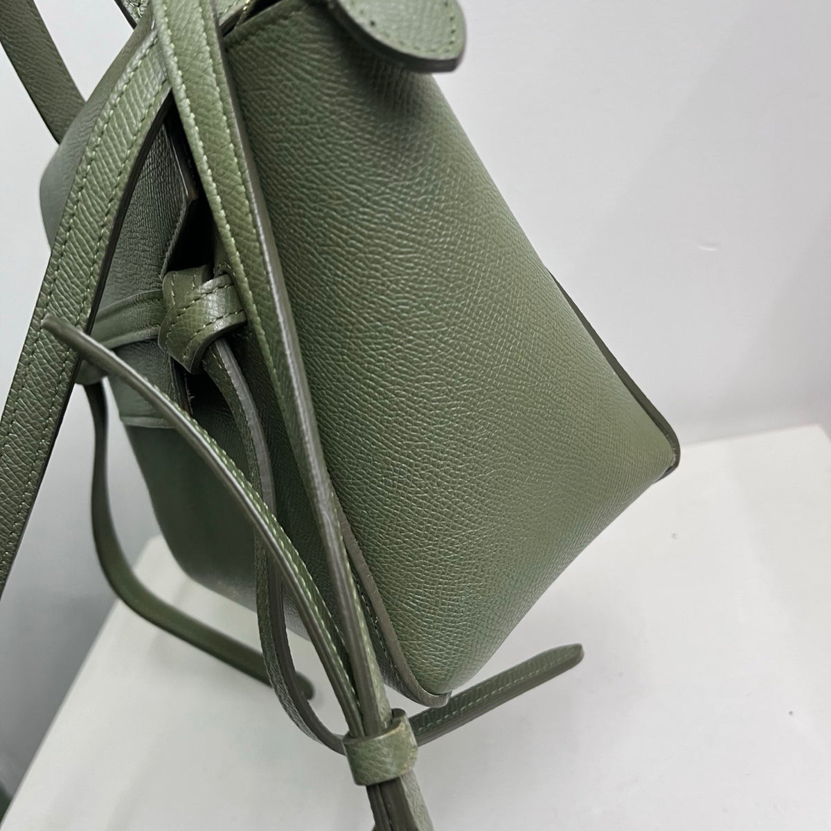 Celine - Belt Bag - Leather - Green