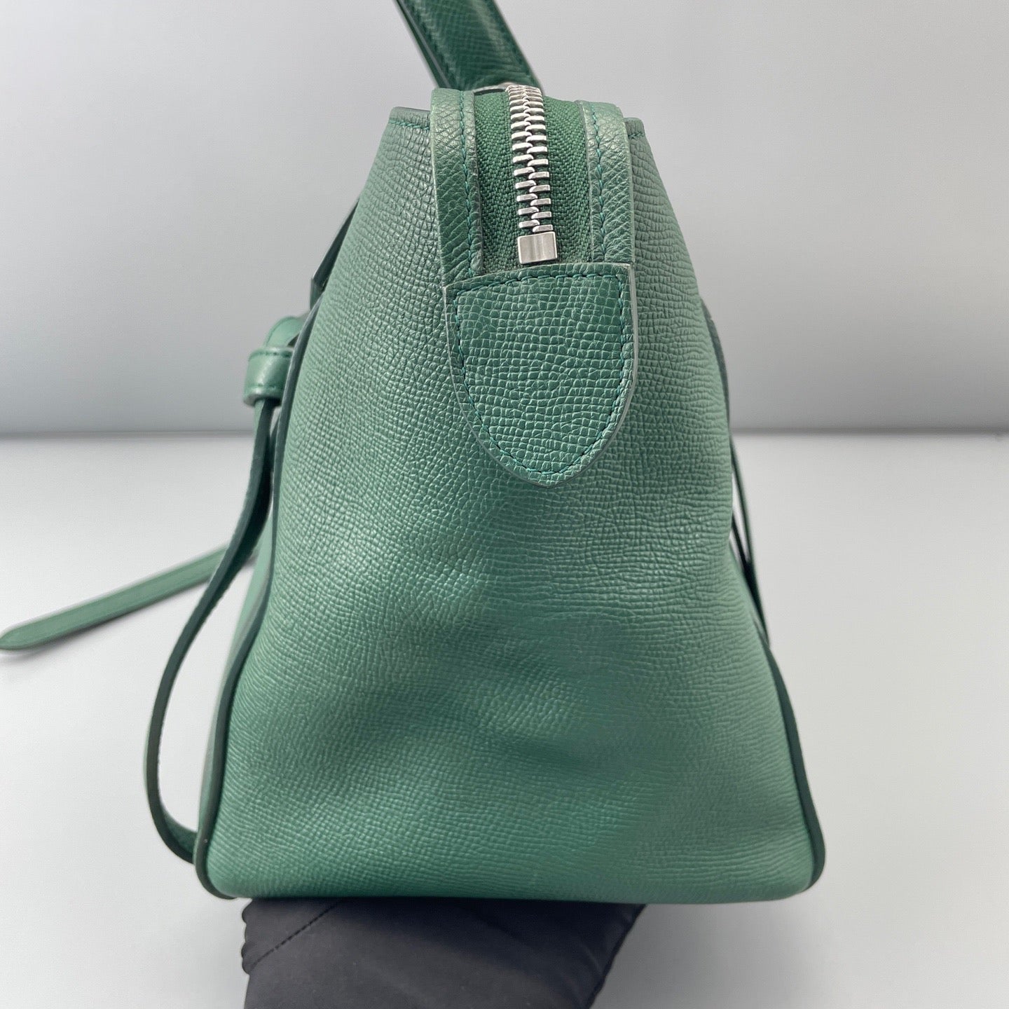 Celine - Belt Bag - Leather - Green - (medium)