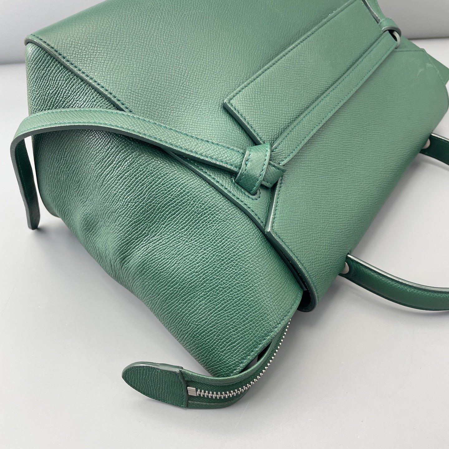 Celine - Belt Bag - Leather - Green - (medium)