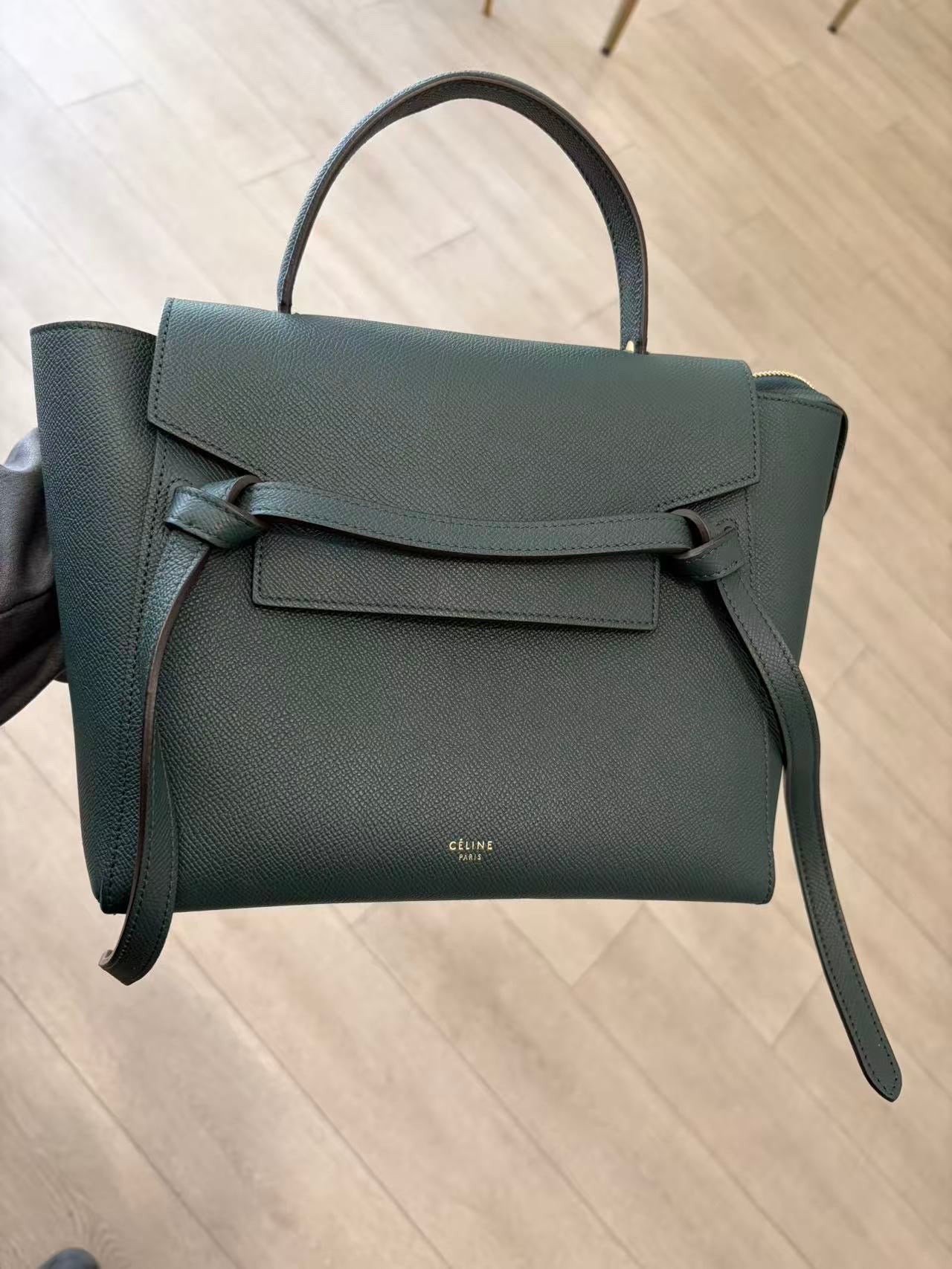 Celine - Belt Bag - Leather - Green - (small)