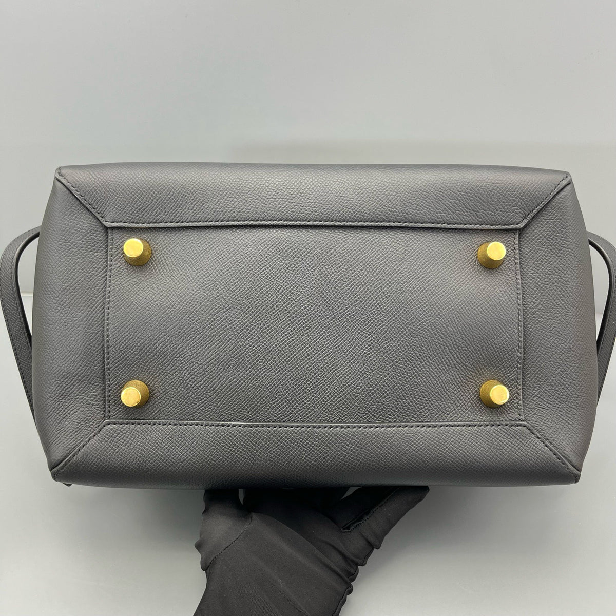Celine - Belt Bag Medium - Leather - Black - (medium)