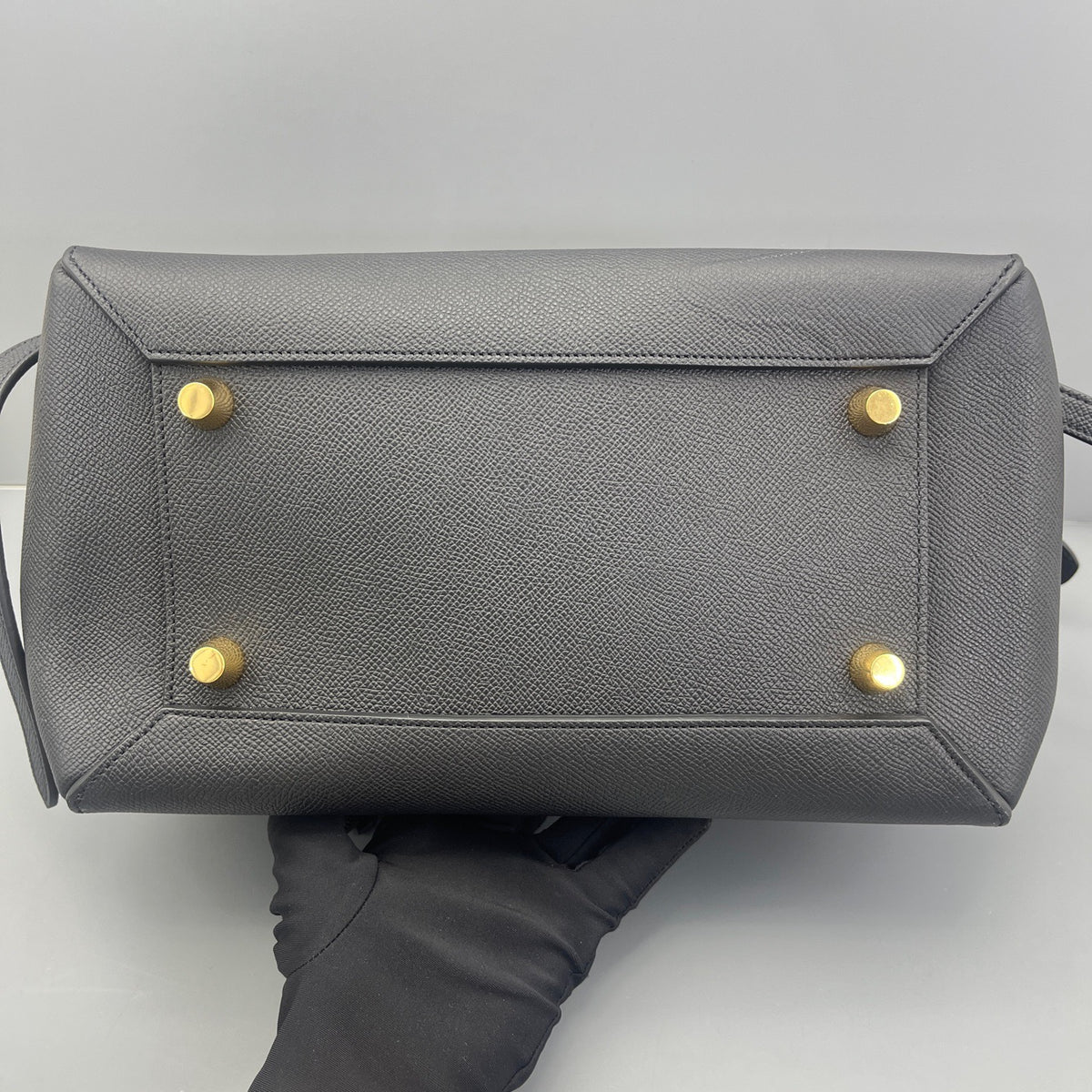 Celine - Belt Bag Medium - Leather - Black - (medium)