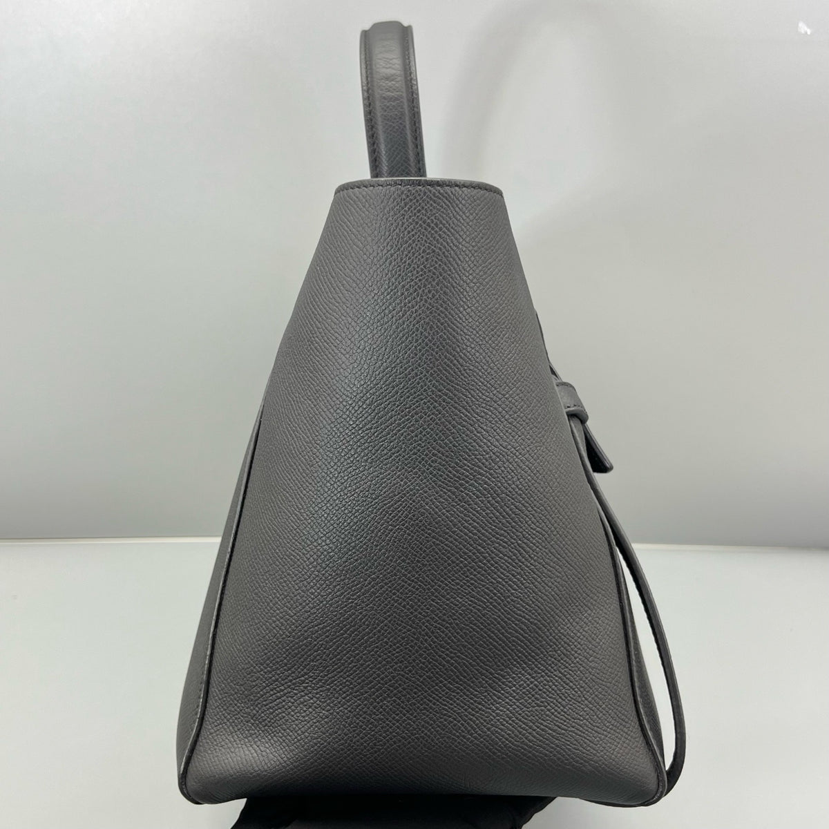 Celine - Belt Bag Medium - Leather - Black - (medium)